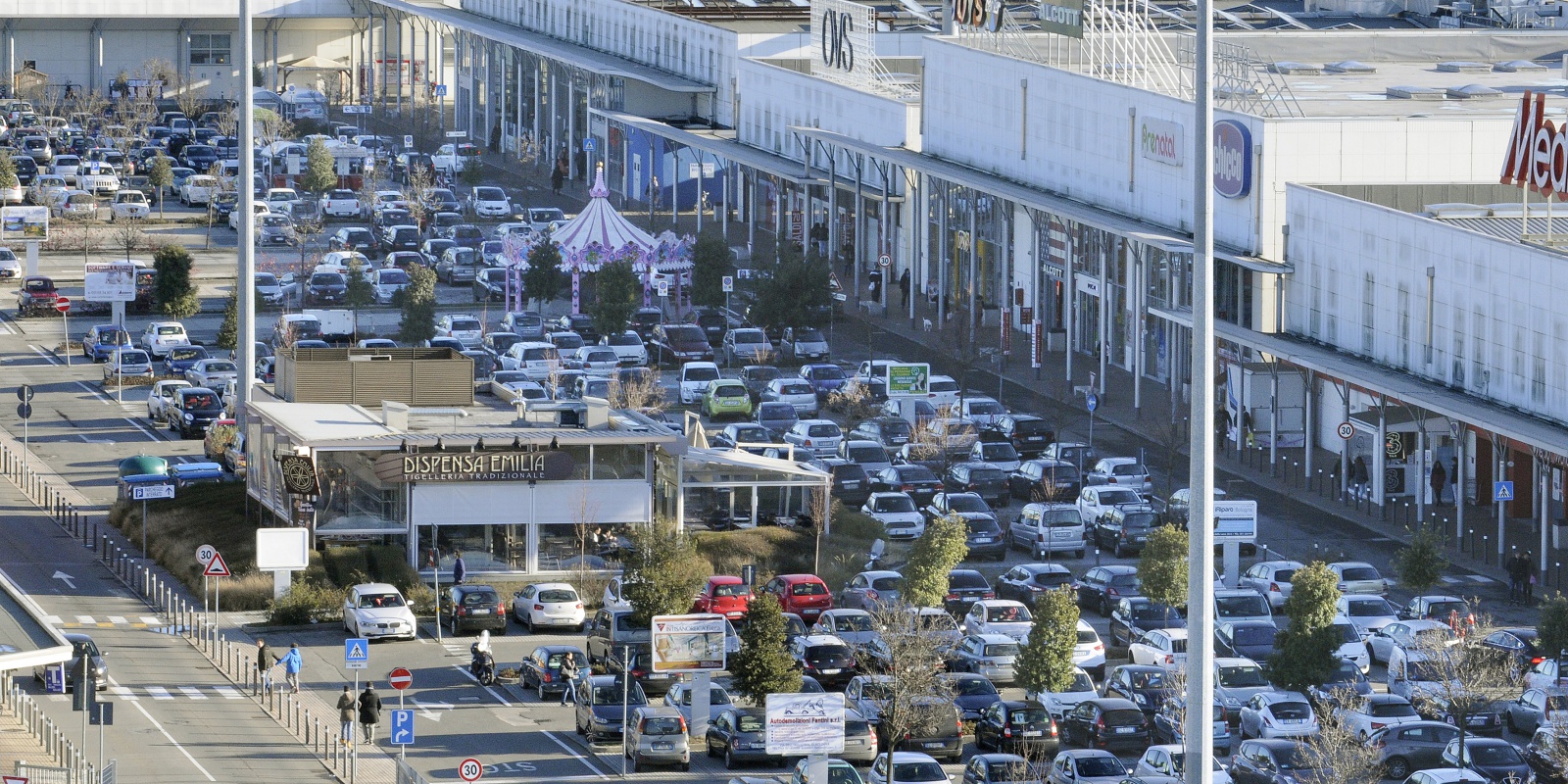 Retail Park Meraville